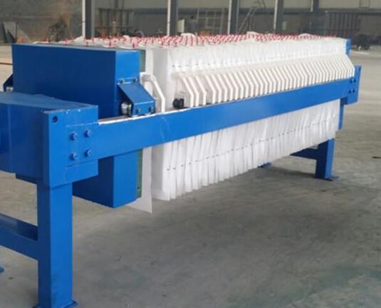 板框壓濾機泥餅為什么不能自己實現(xiàn)脫落？